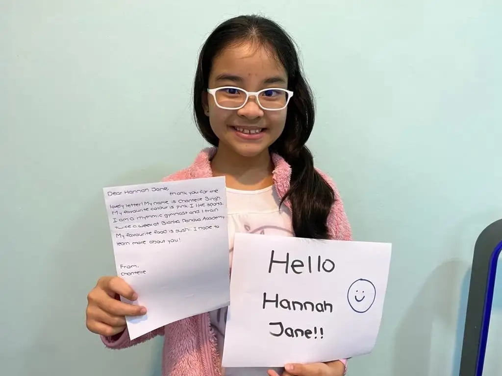 Chantelle saying hi to Hannah Jane from Philippines